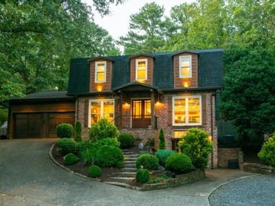 725 Lakeshore Dr, Berkeley Lake, GA, 30096