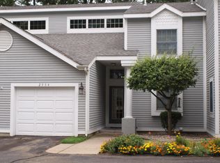 2954 Ridgeview St, Muskegon, MI 49445