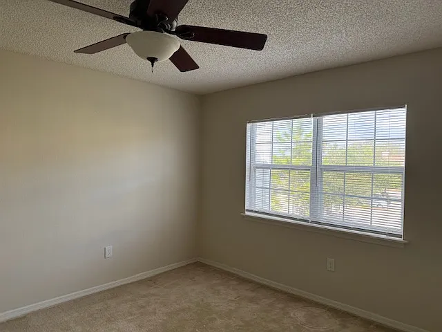 5304 Clubside Dr — Photo 3