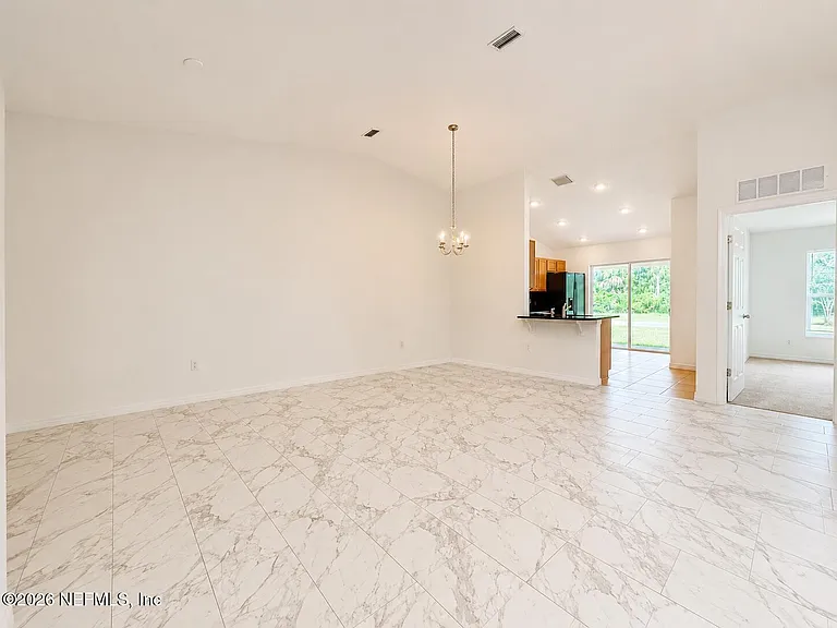 2 Sebastian Ct #B — Photo 5