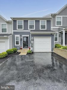 4287 Forbes Dr, Stewartstown, PA, 17363
