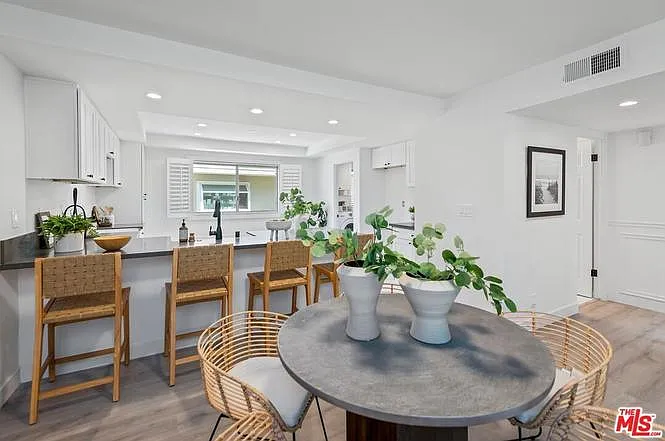 4742 La Villa Marina #H — Photo 7