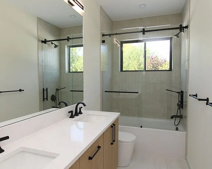 6233 SW Hamilton Way — Photo 28