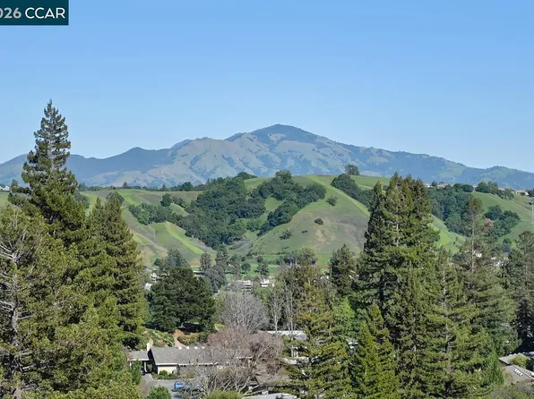 3318 Ptarmigan Dr APT 3C, Walnut Creek, CA 94595