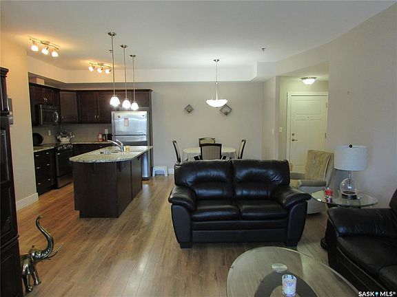 3rd image of UNIT 222-1010 Ruth STREET