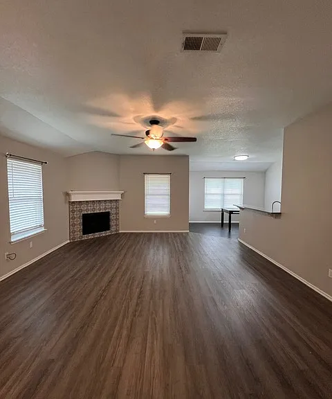 12112 S Land Ave — Photo 2