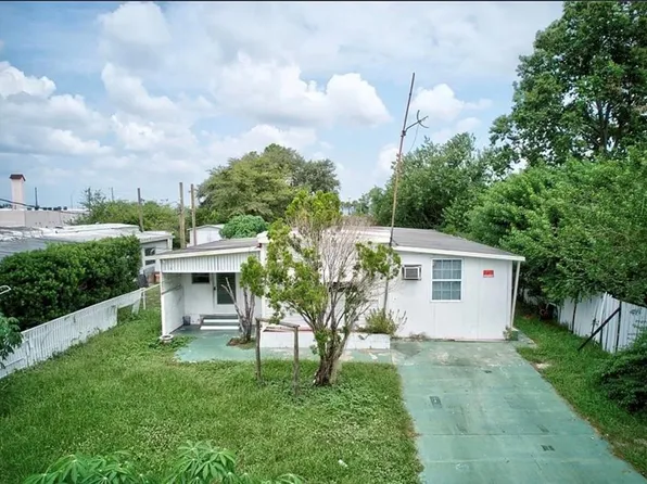 1750 Kent Dr, Sebring, FL 33870