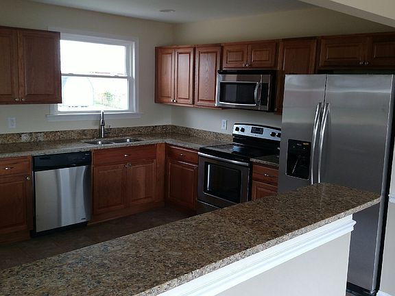 2nd image of 2210 Beau Ln