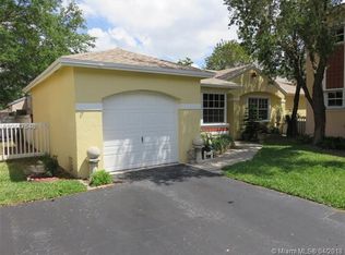 11842 NW 13th St, Pembroke Pines, FL 33026
