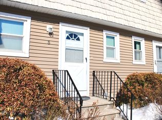 Meetinghouse Village Condo, Meriden, CT 06450