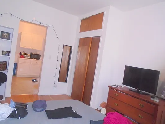 Rented by Prince Real Estate Associates LLC | media 9