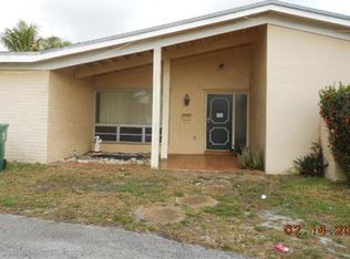 6641 Boxwood Dr, Miramar, FL 33023