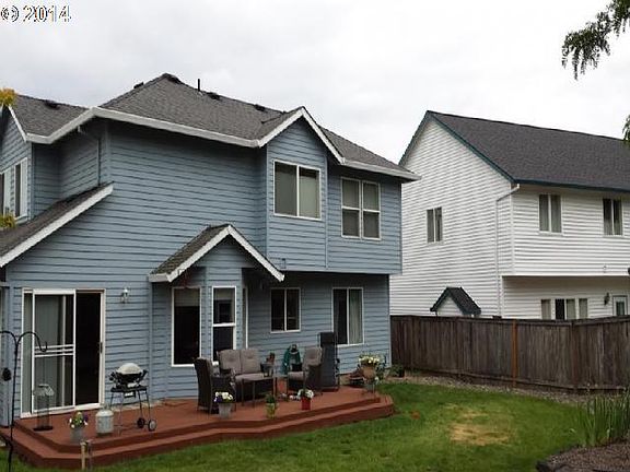 4th image of 2935 NE Aurora Dr
