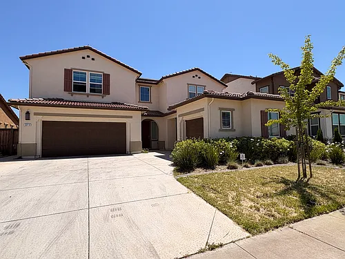 3016 Summerscape Dr Photo 1