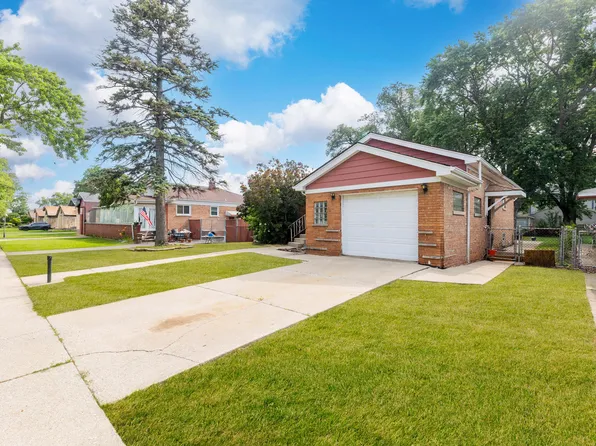 8841 Tulley Ave, Oak Lawn, IL 60453