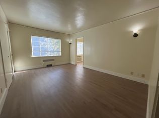 1501 15th St APT 16, Sacramento, CA 95814