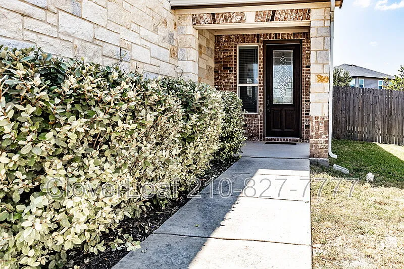 3 bed, 3.0 bath, 1773 sqft, $1,797 — Photo 4