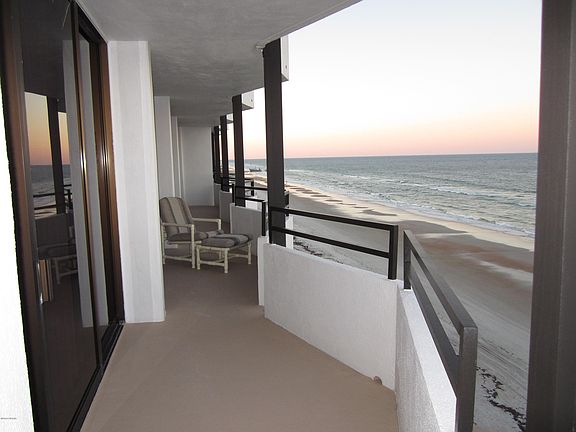 3rd image of 2828 N Atlantic Ave APT 802