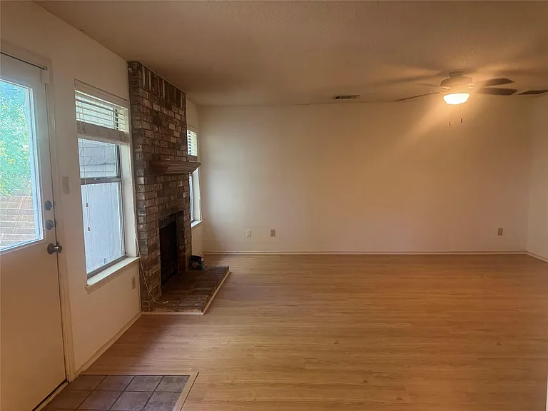 14008 Maricella Ln — Photo 15