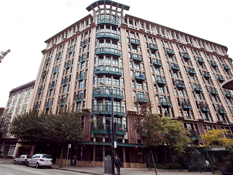 22 Cordova St E #310 — Photo 7