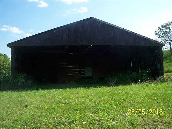 5th image of 124 Off Track Ln