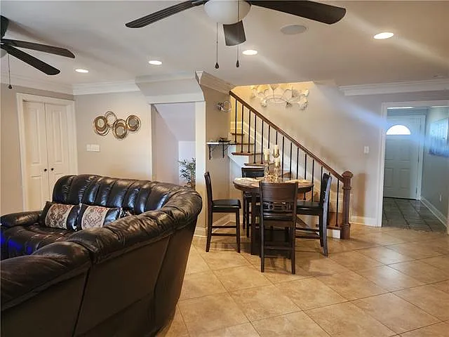 2309 Pirate Dr — Photo 17