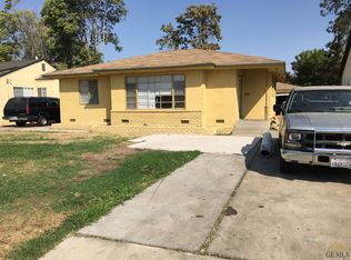 910 Bank St, Bakersfield, CA 93304