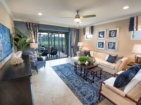 3rd image of 203 SE Courances Dr