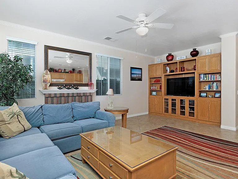 6963 Tradewinds Dr — Photo 15