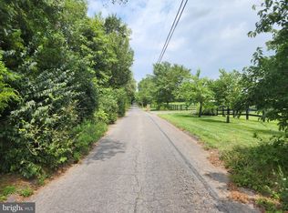 14700 Sugarland Rd, Poolesville, MD 20837