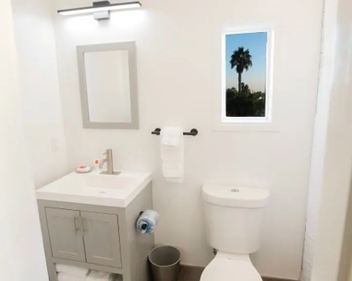 1520 Tyler House — Photo 96