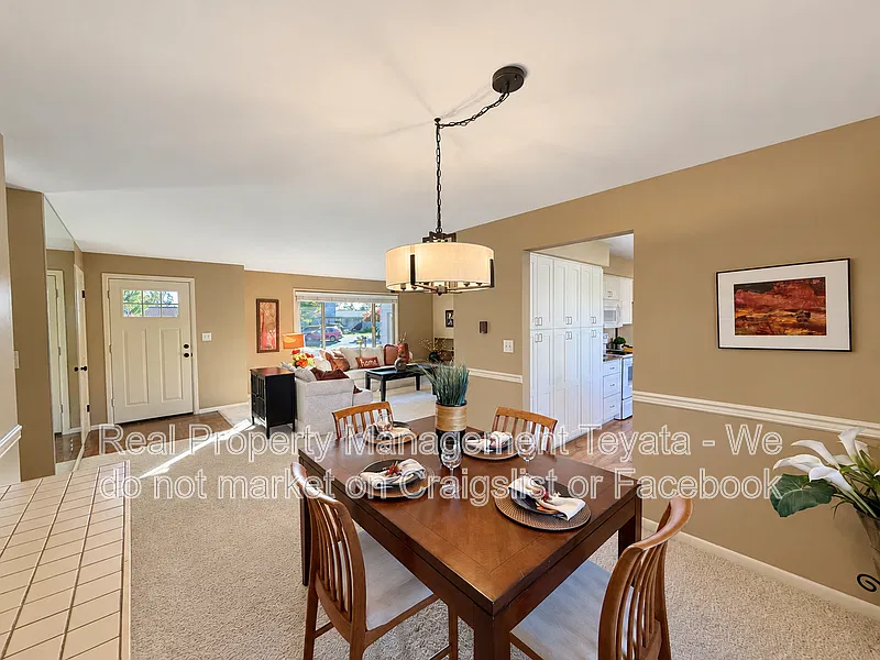 2 bed, 1.0 bath, 1612 sqft, $2,600 — Photo 4