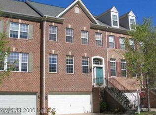 1937 Logan Manor Dr, Reston, VA 20190