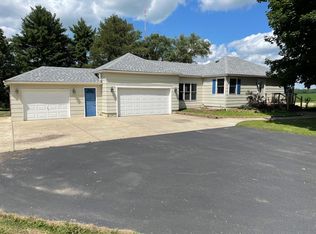 7021 Toms Rd, Rockford, IL 61101