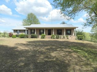 391 Milan Hwy, Trenton, TN 38382