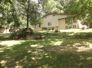 6107 Pleasant Valley Rd NE, Frazeysburg, OH 43822