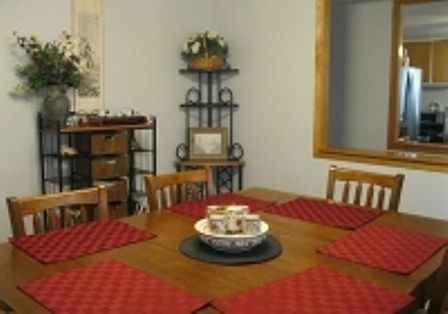 Dining 2