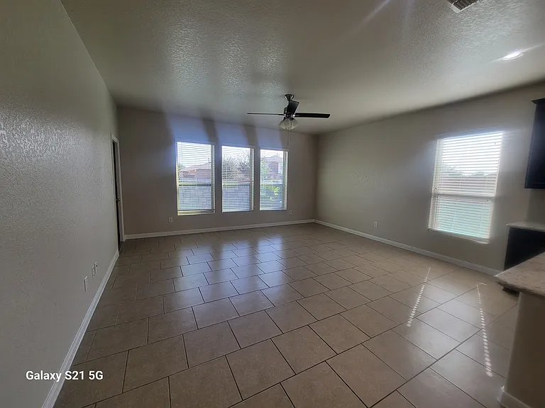 9602 Bricewood Oak — Photo 4