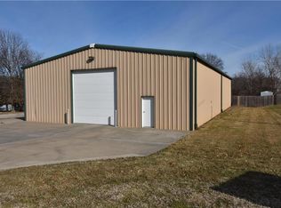 1801 Spruce St, Higginsville, MO 64037