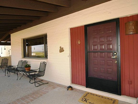 3rd image of 5080 N Camino De La Cumbre