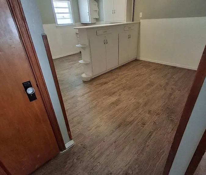 310 SW 42nd Ave #B — Photo 13