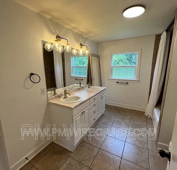 106 Highland Dr — Photo 18