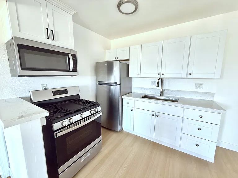 10772 Palma Vista Ave #3 — Photo 3