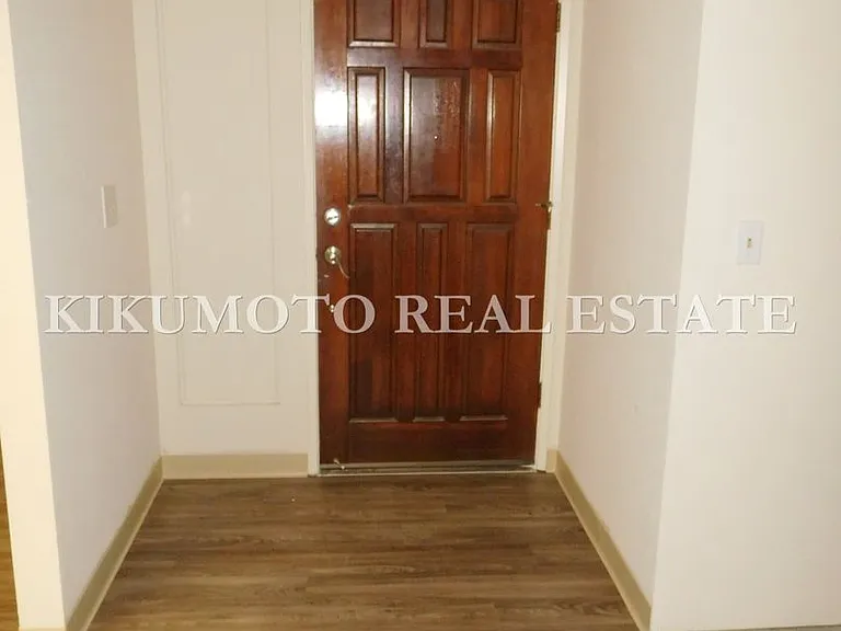 119 Parkshore Cir — Photo 16
