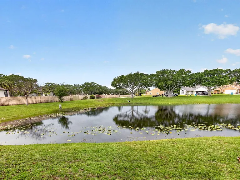 1751 Banyan Creek Ct #1751 — Photo 11