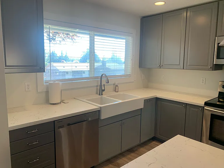 2409 Burcham St — Photo 19