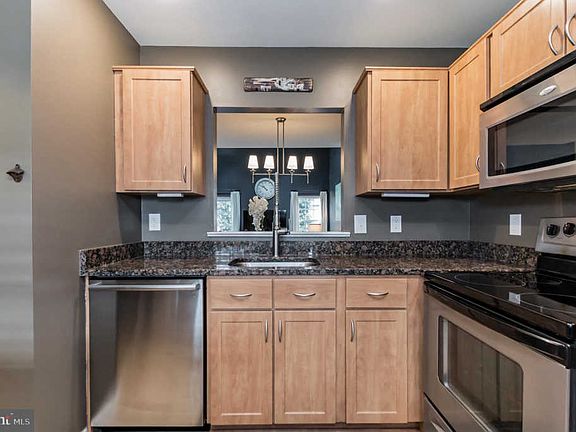 5th image of 13508 Apple Barrel Ct