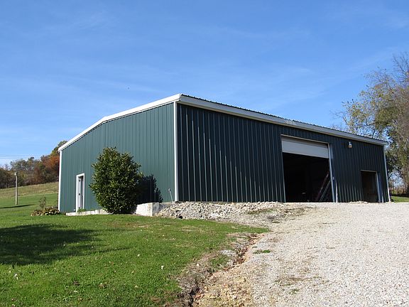 Garage with Workshop