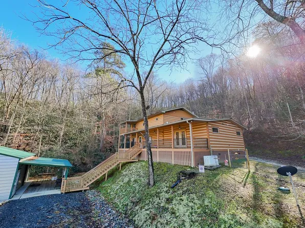 4404 Pisgah Rd, Andrews, NC 28901