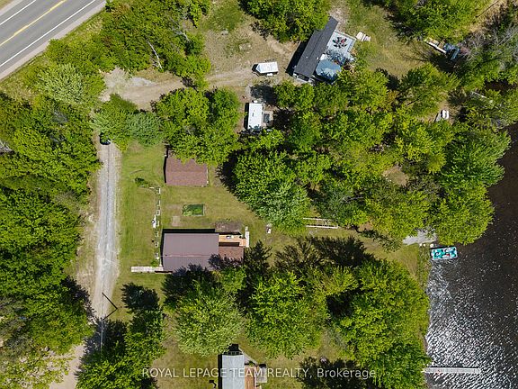3rd image of 424 Hummingbird Ln